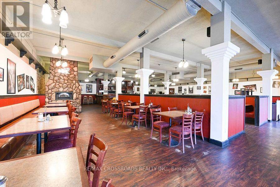 931 QUEENSTON ROAD