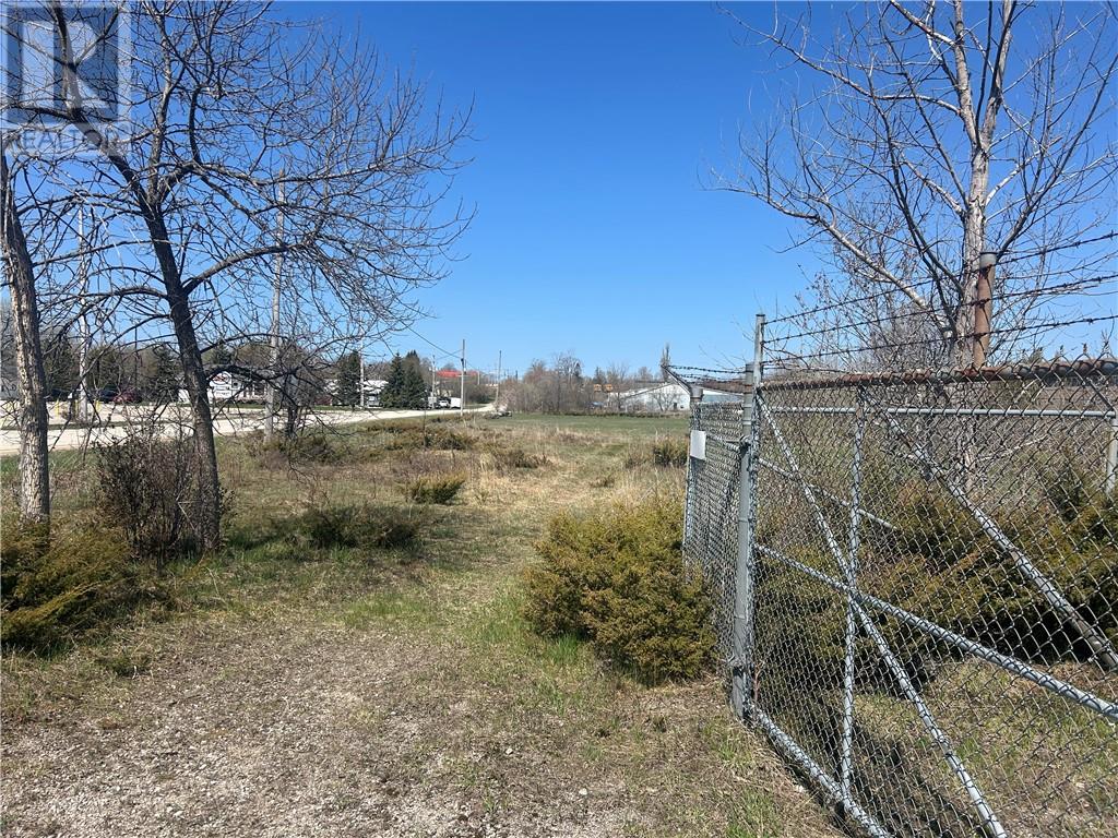 74 Vankoughnet Street E