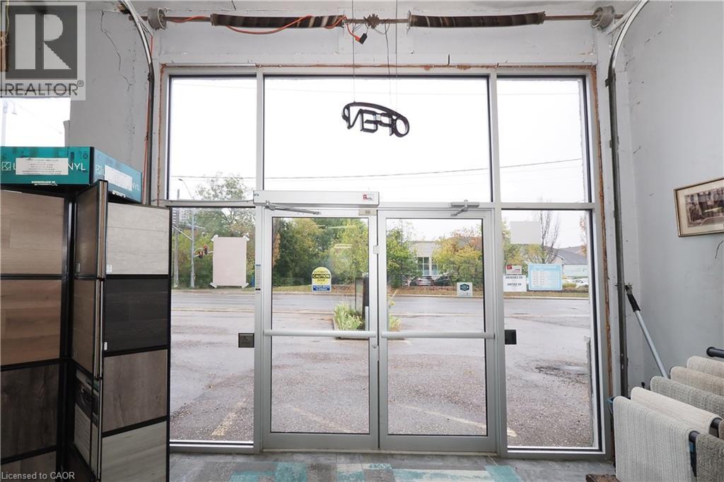 54 BRIDGEPORT Road E