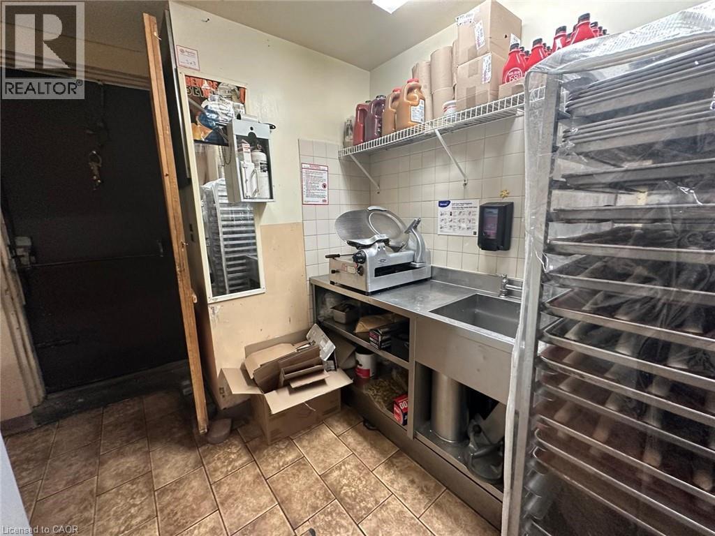 478 KING Street E Unit# 1