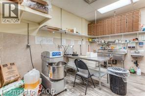 20 WOODLAWN Road E Unit# 6