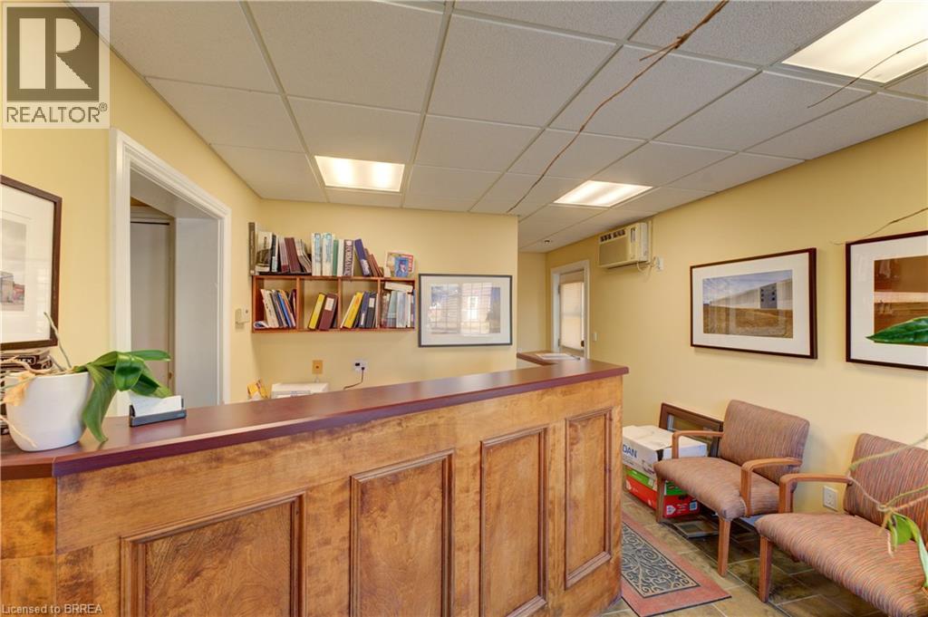 60-62 COLBORNE Street W