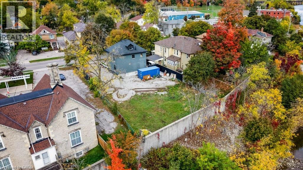 67 GRAND Avenue N Unit# 2
