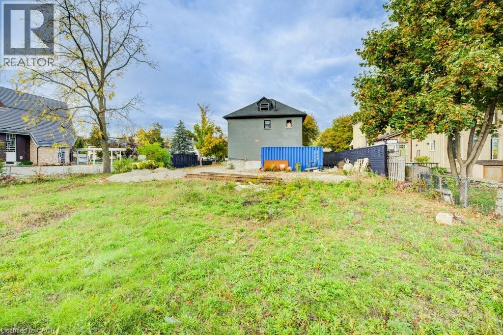 67 GRAND Avenue N Unit# 2
