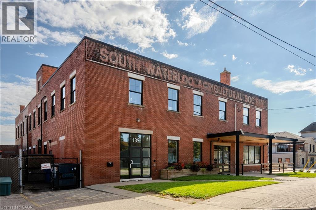 135 GEORGE Street N Unit# 200