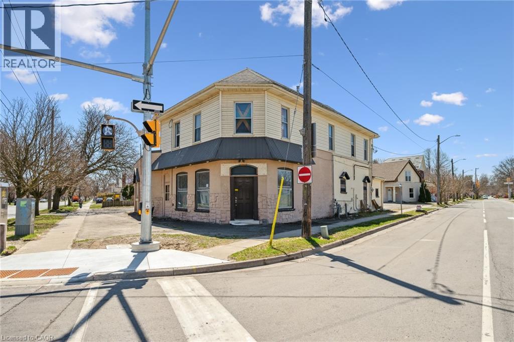 75 – 79 ERIE Avenue
