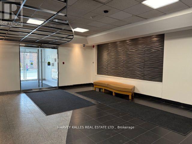 303H – 110 EGLINTON AVENUE