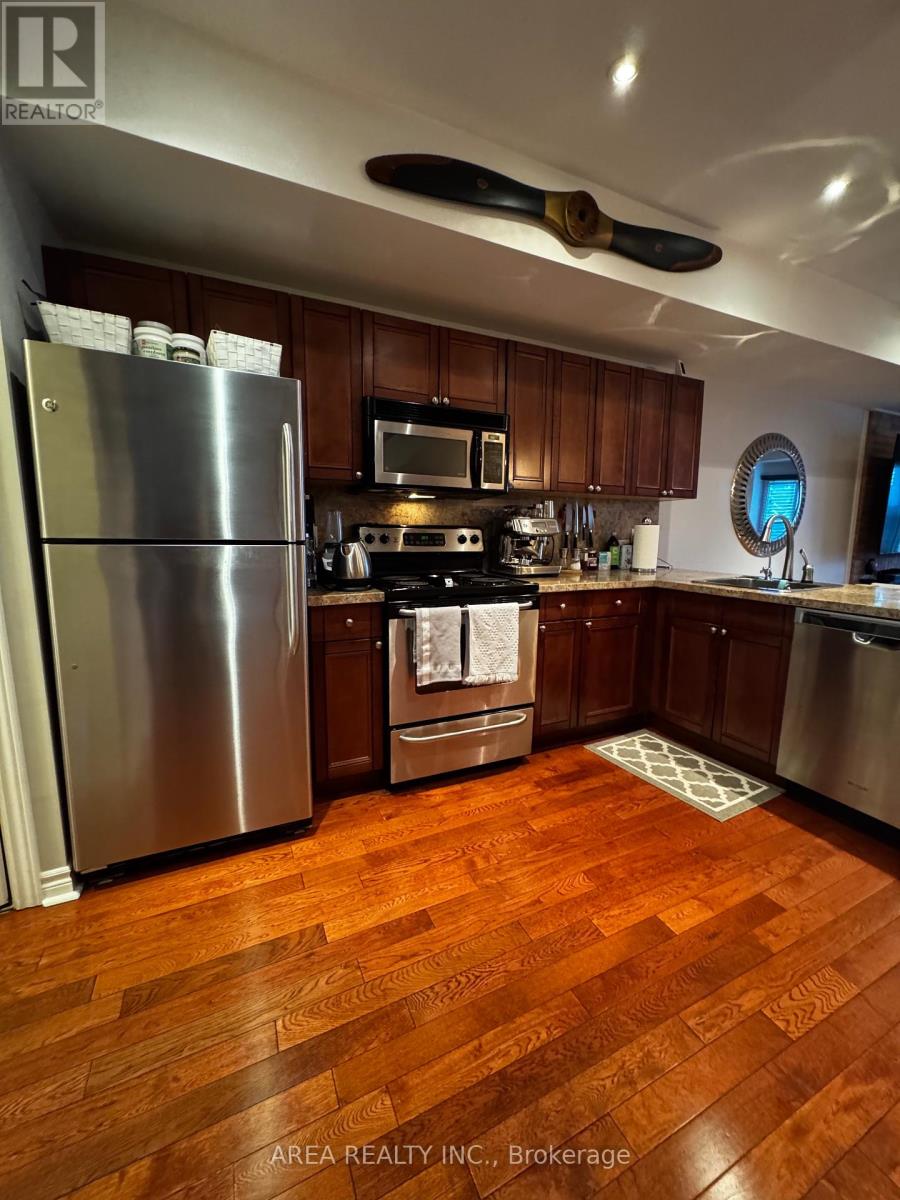 538 PARLIAMENT STREET