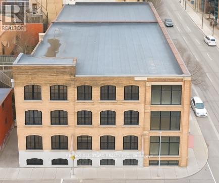 B103 – 14 MCCAUL STREET