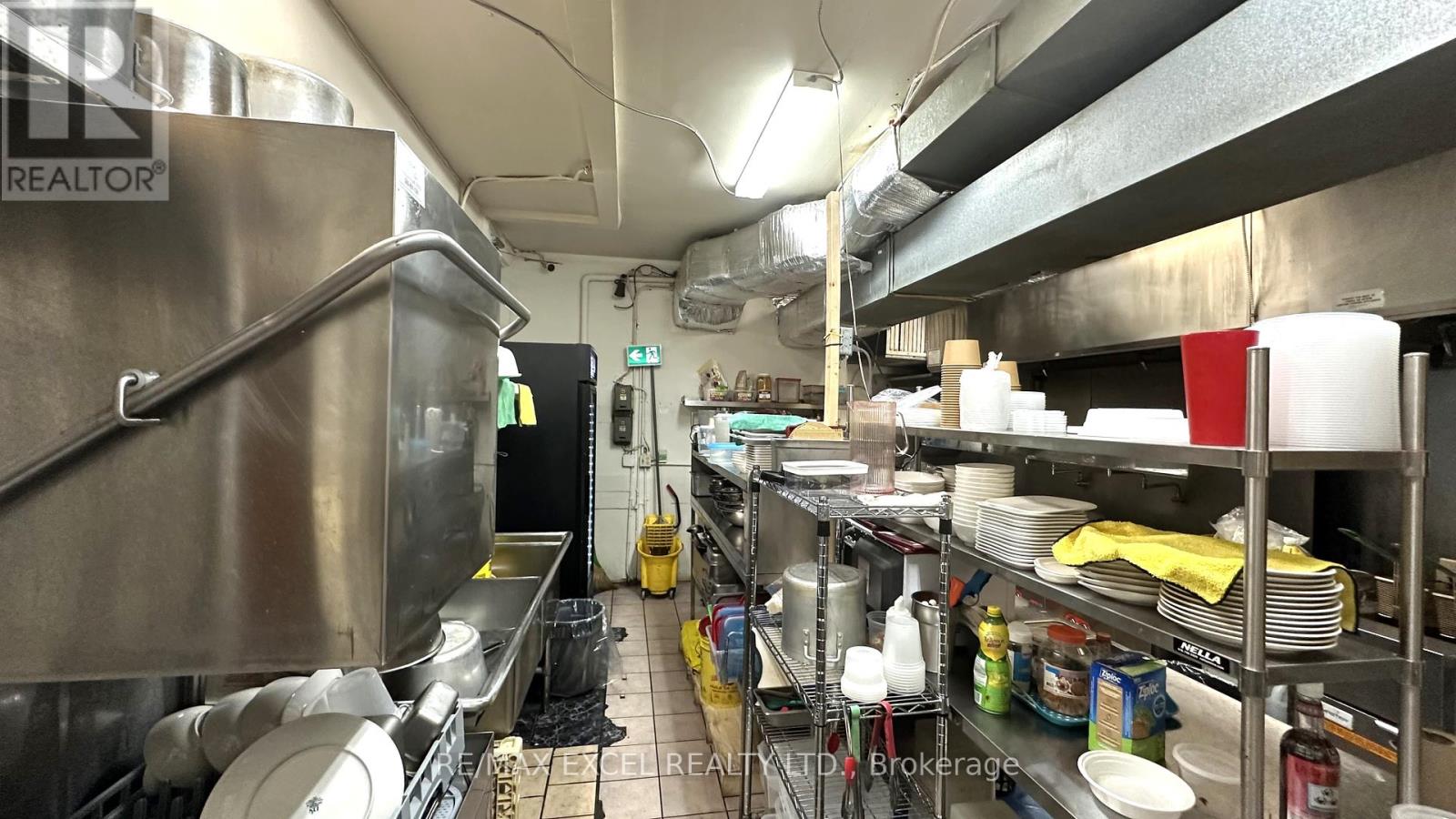 1010 EGLINTON AVENUE W