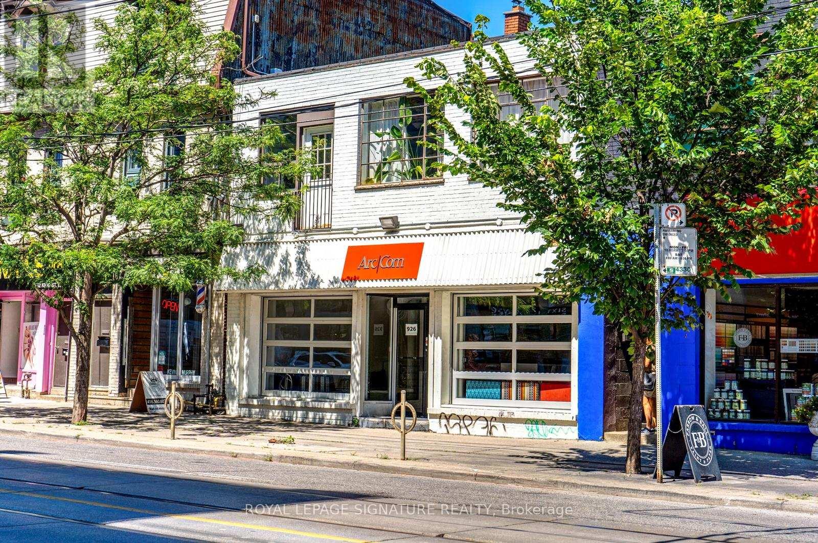 MAIN/SHOPA – 926 KING STREET W