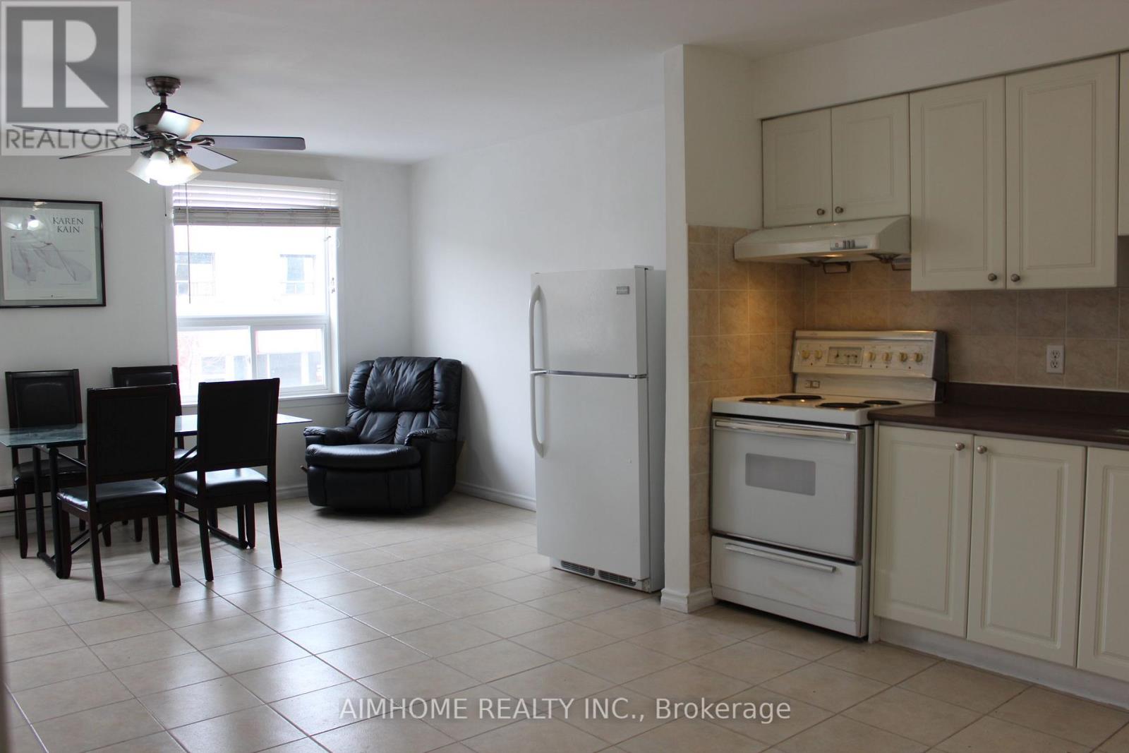 APT 1 – 1483 EGLINTON AVENUE W