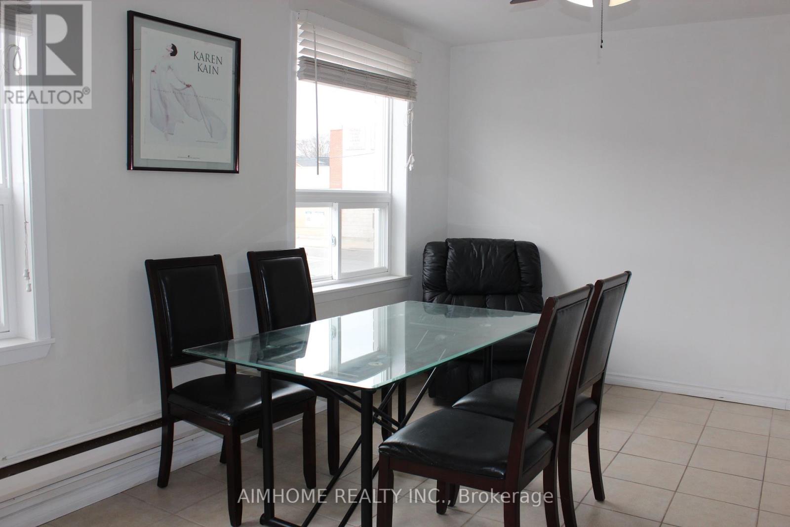 APT 1 – 1483 EGLINTON AVENUE W