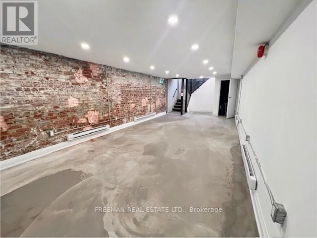 LOWER LEVEL – 599 BLOOR STREET W