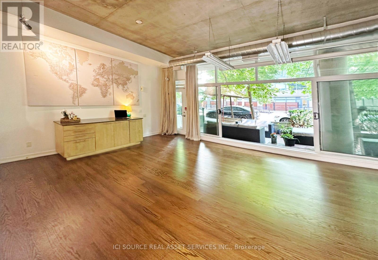 103 – 66 PORTLAND STREET