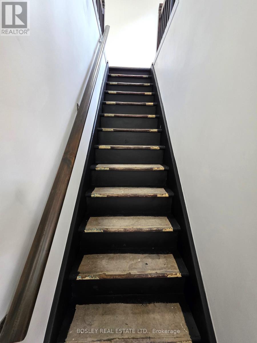 2ND FLOOR – 2519 YONGE STREET