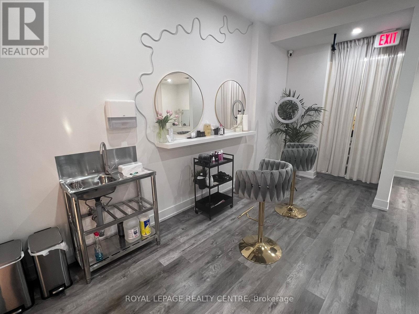 1034 EGLINTON AVENUE W