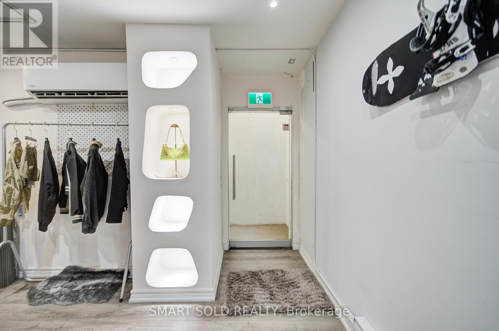 5445 YONGE STREET