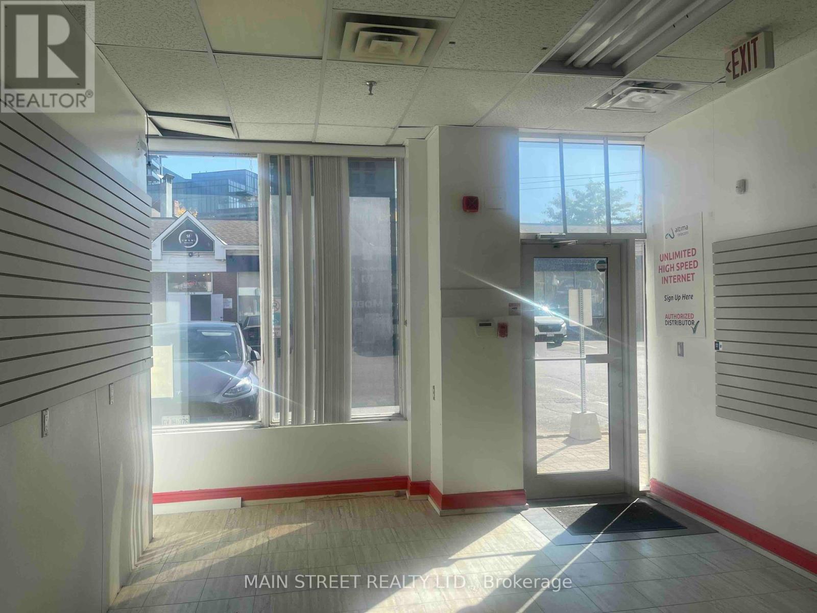 2042 SHEPPARD AVENUE E