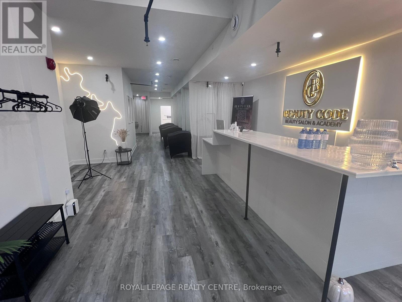 1034 EGLINTON AVENUE W
