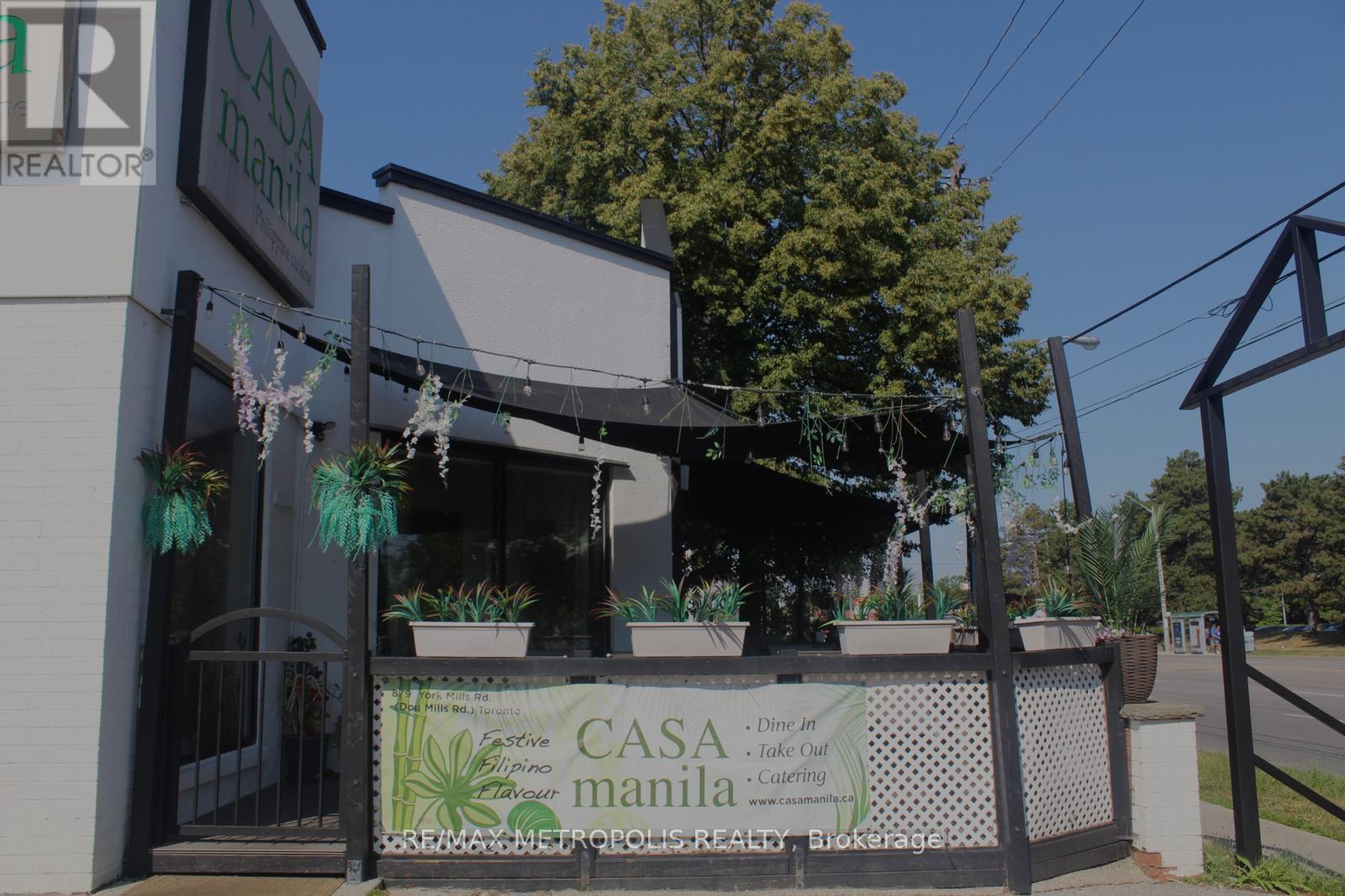1 – 879 YORK MILLS ROAD