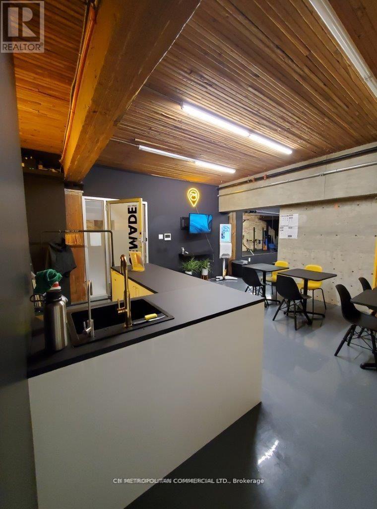 130 – 78 RICHMOND STREET E