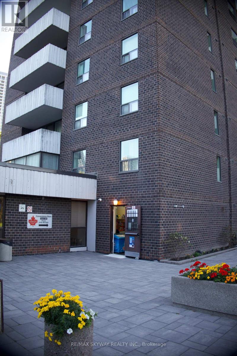 108 – 5 OLD SHEPPARD AVENUE