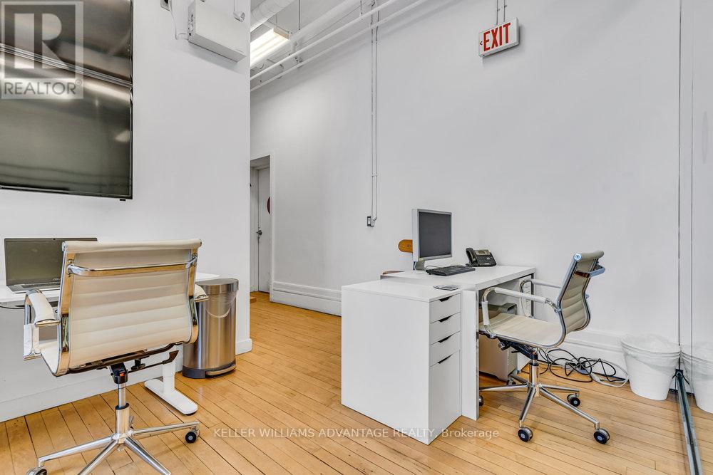 306 – 180 SHAW STREET