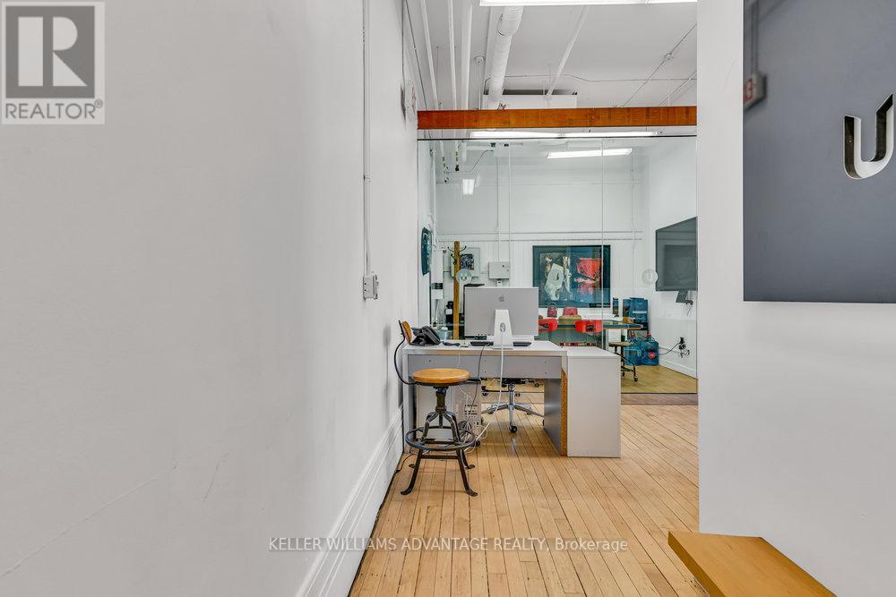 306 – 180 SHAW STREET