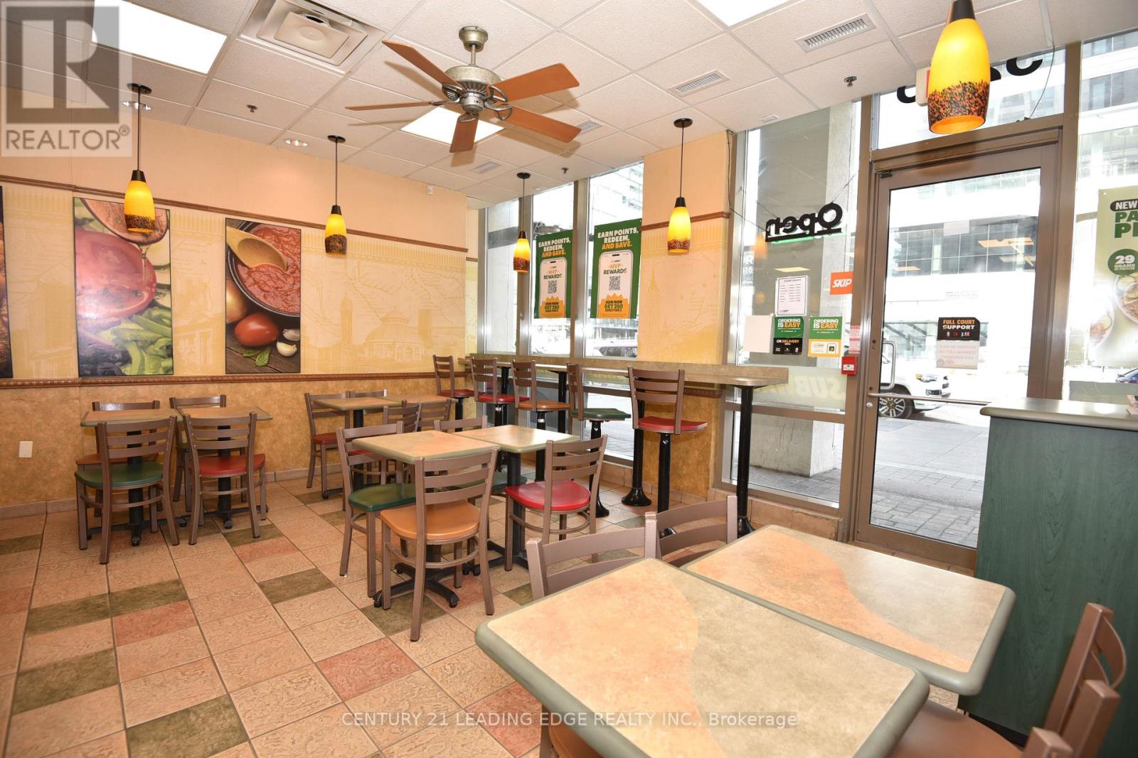 3 – 5225 YONGE STREET