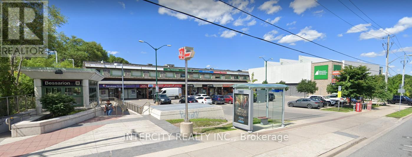 200 – 738 SHEPPARD AVENUE E