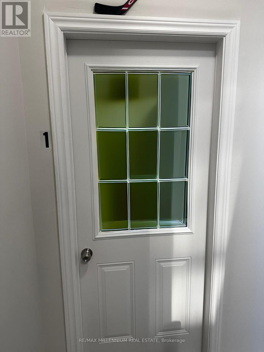 APT 1 – 25 HOWARD STREET