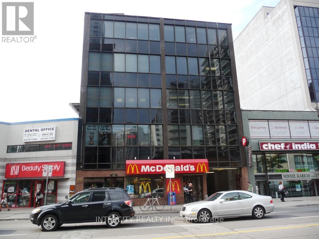500A – 20 EGLINTON AVENUE E