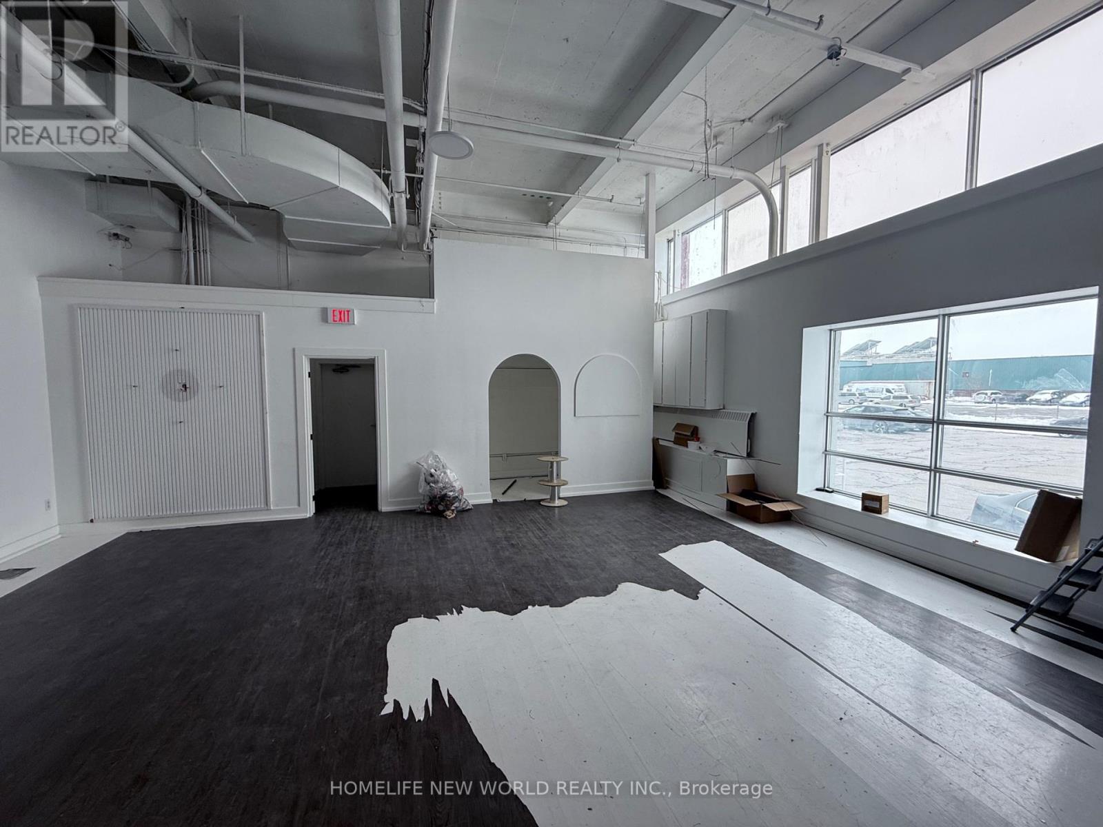 101+105 – 41 METROPOLITAN ROAD