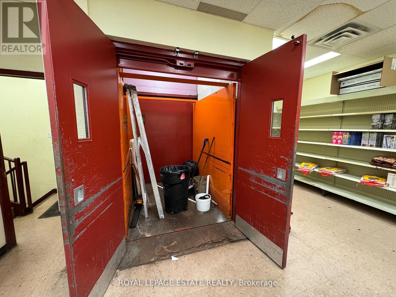 1449 GERRARD STREET E