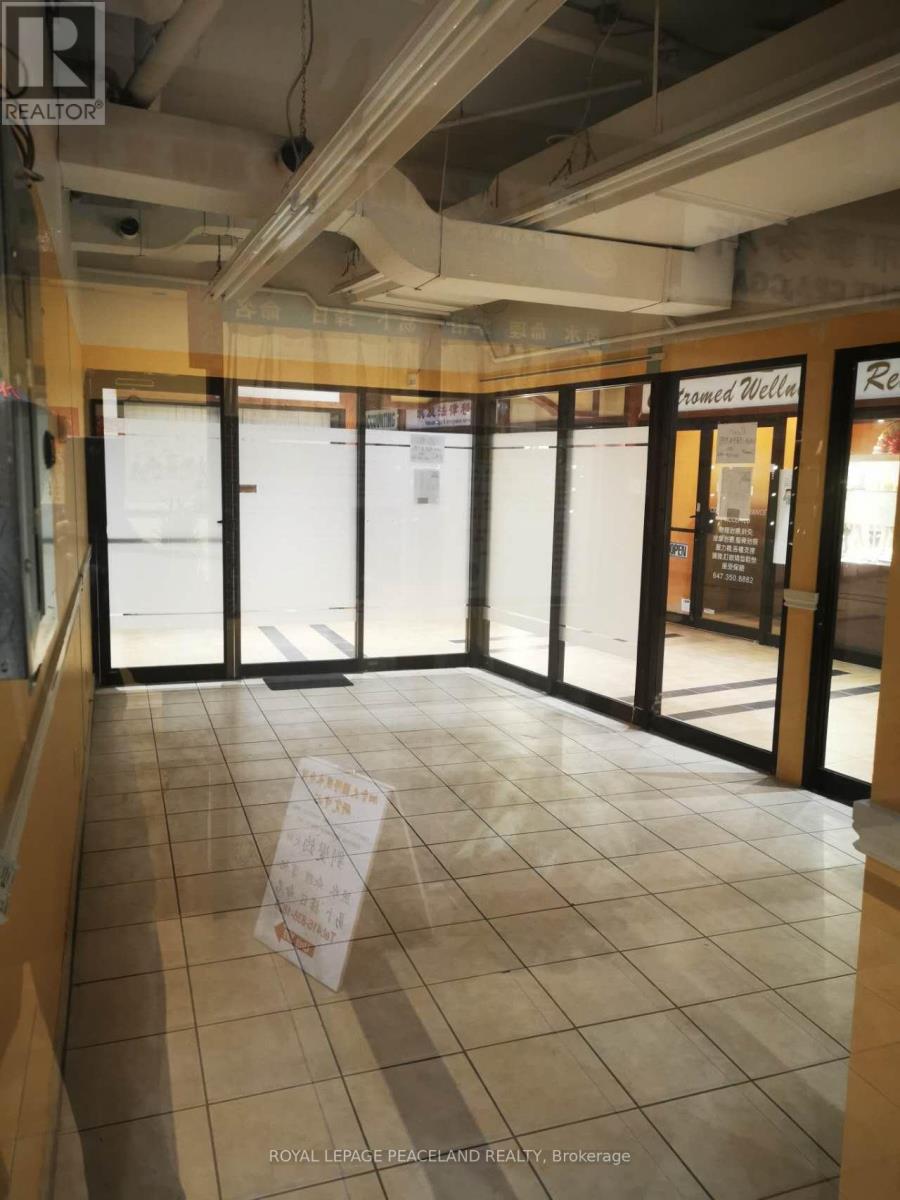 389/395 – 4438 SHEPPARD AVENUE E