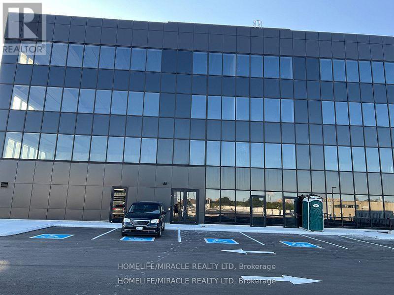 405 – 2225 MARKHAM ROAD