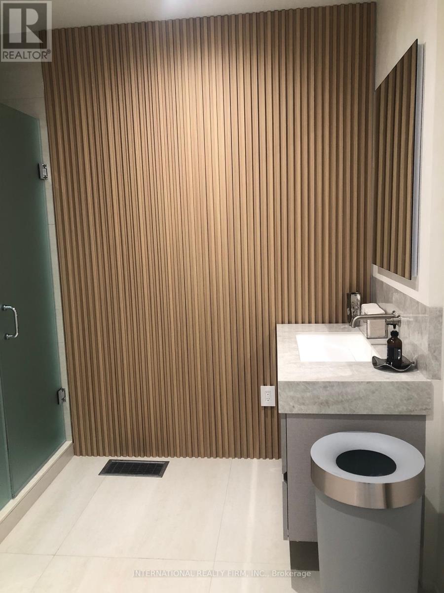 1517-19 O CONNOR DRIVE