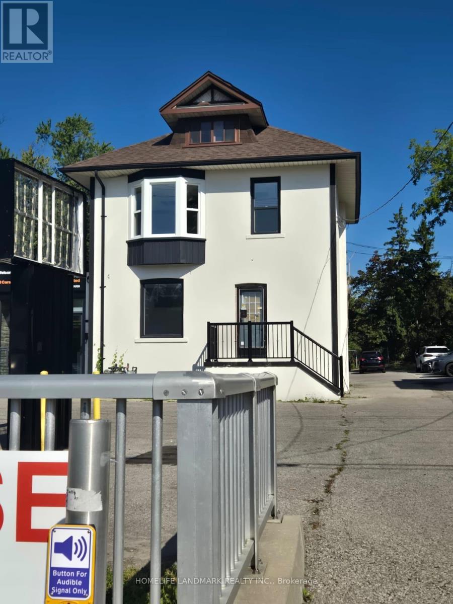 4142B SHEPPARD AVENUE E