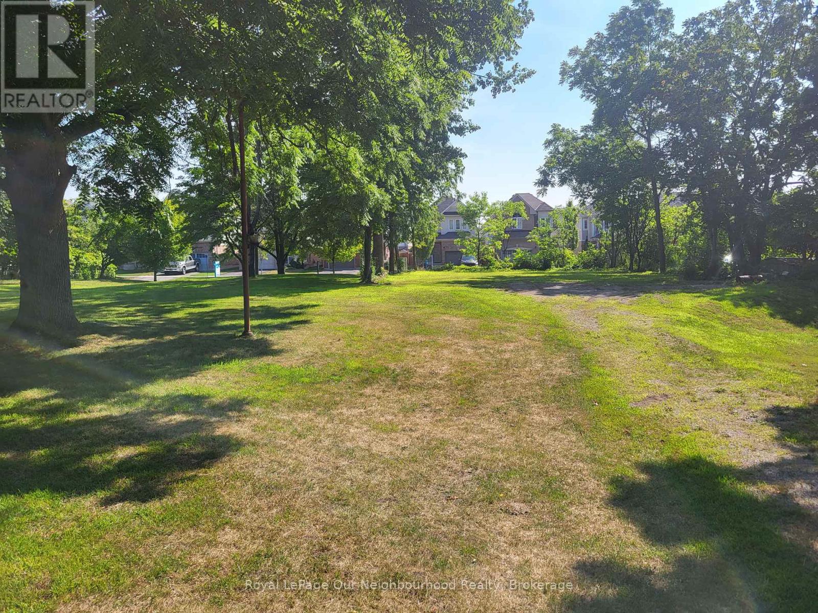 221A LIBERTY STREET N