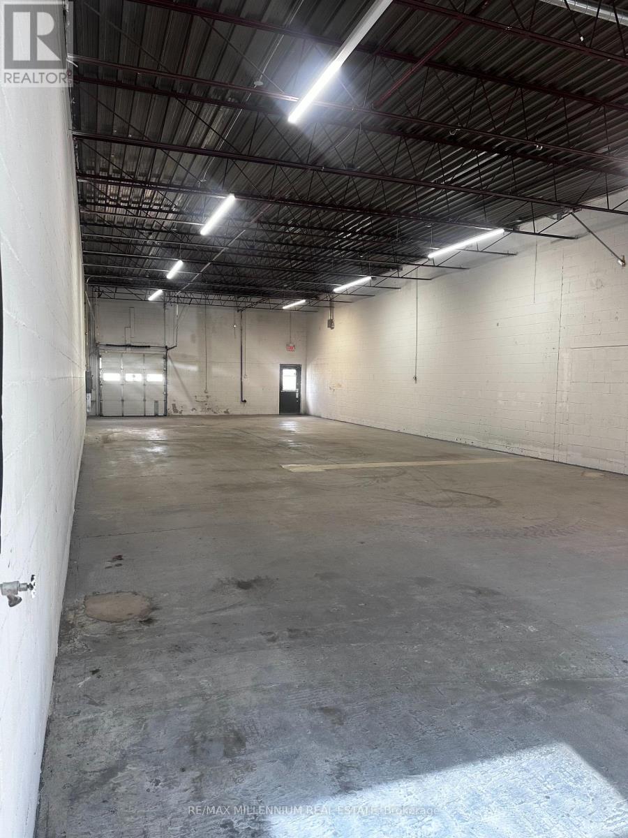 #3 – 1501 HOPKINS STREET N