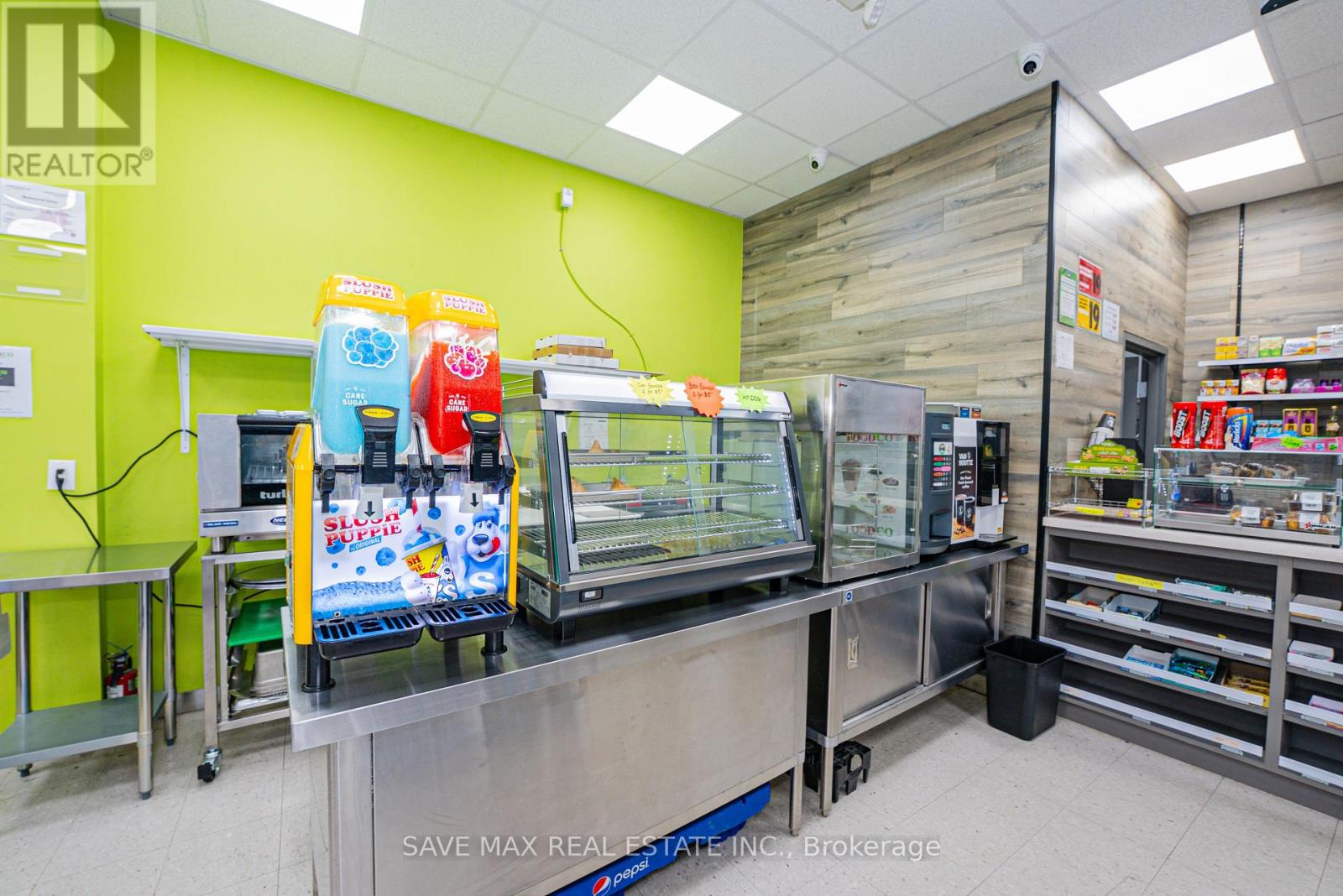 N3 – 1700 SIMCOE STREET N
