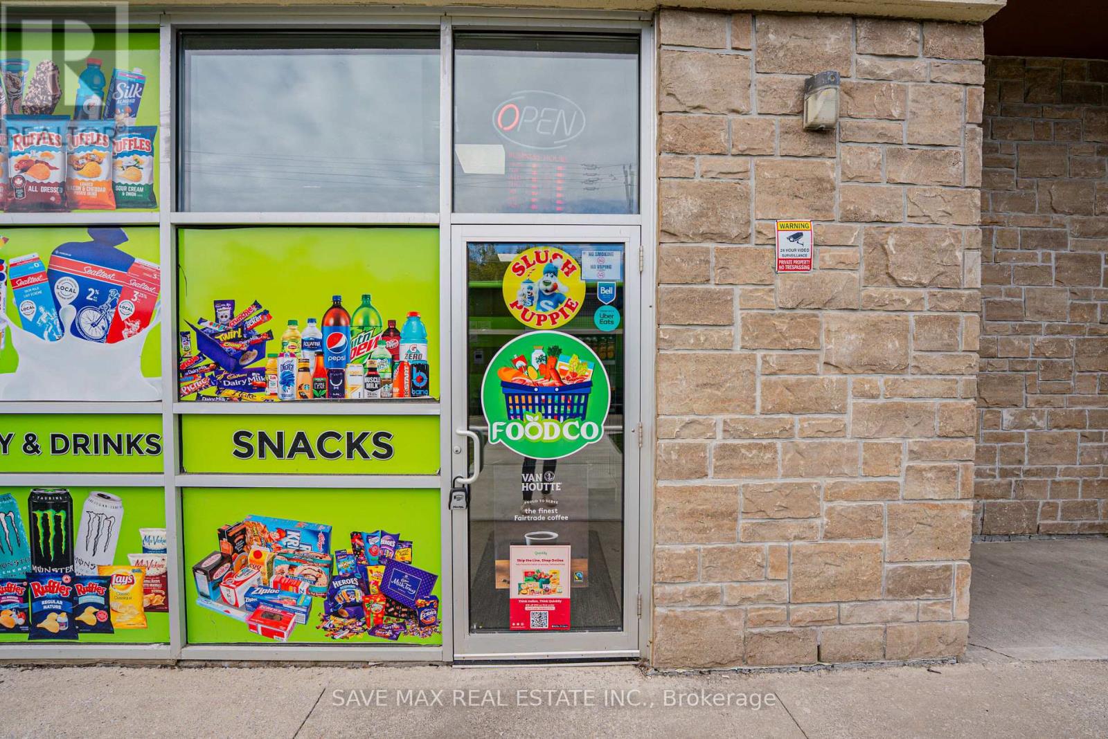 N3 – 1700 SIMCOE STREET N