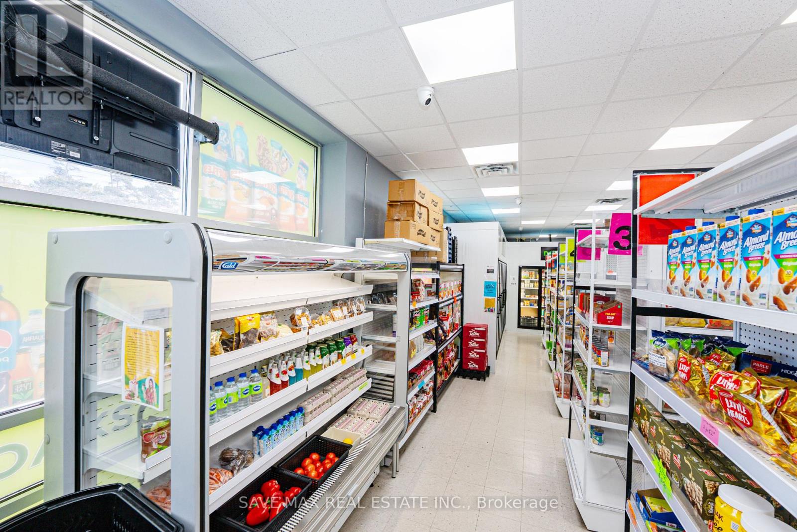 N3 – 1700 SIMCOE STREET N
