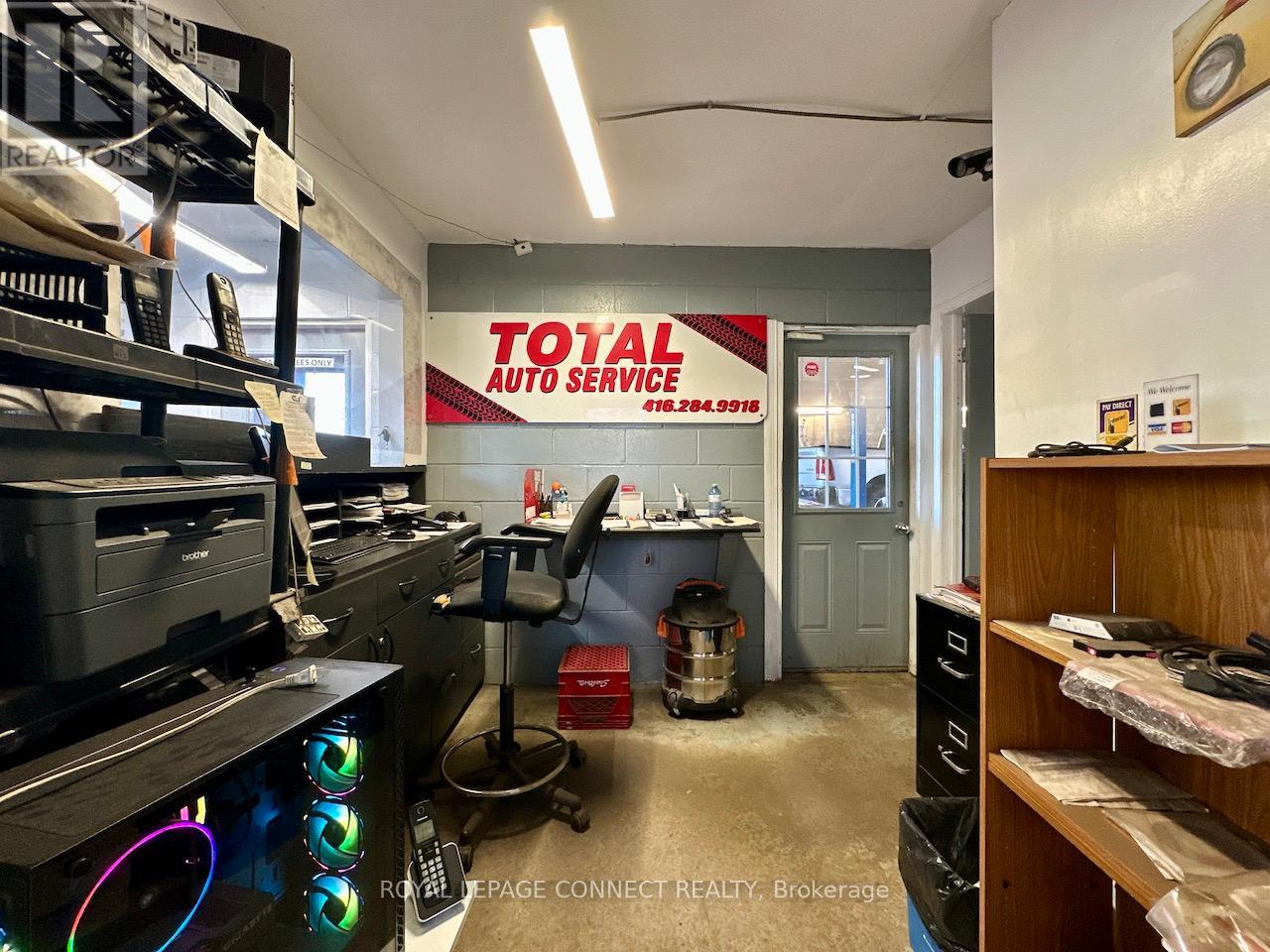 1 – 518 CENTENNIAL ROAD N