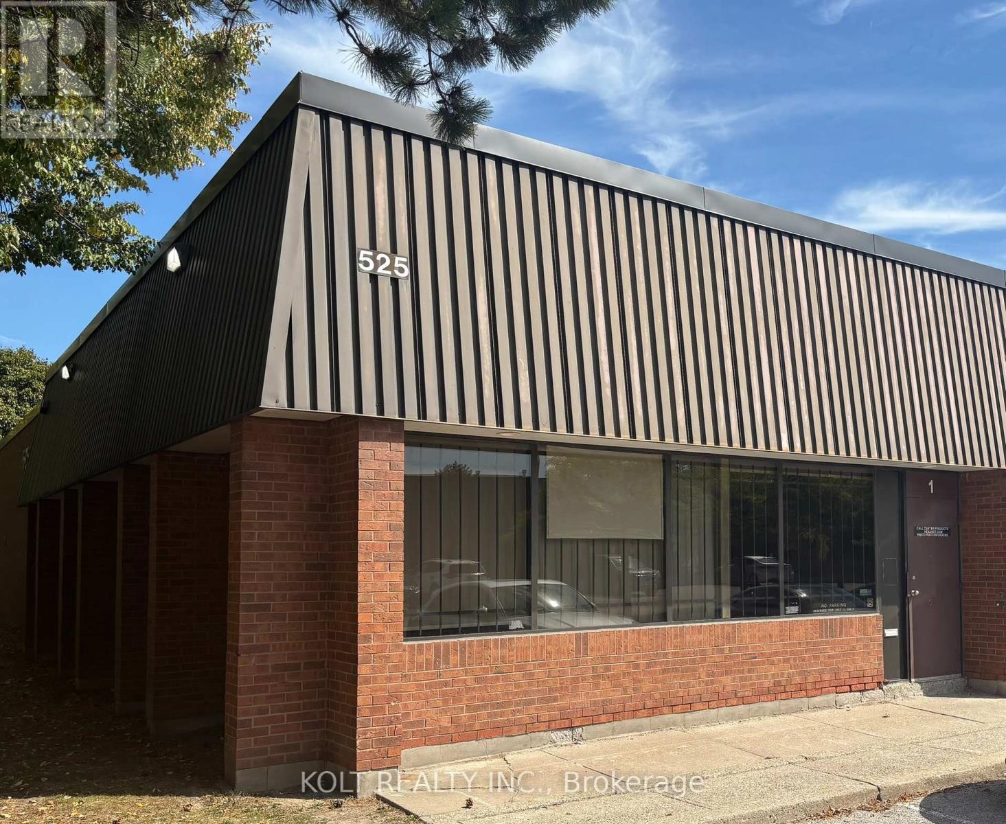 1 – 525 MILNER AVENUE