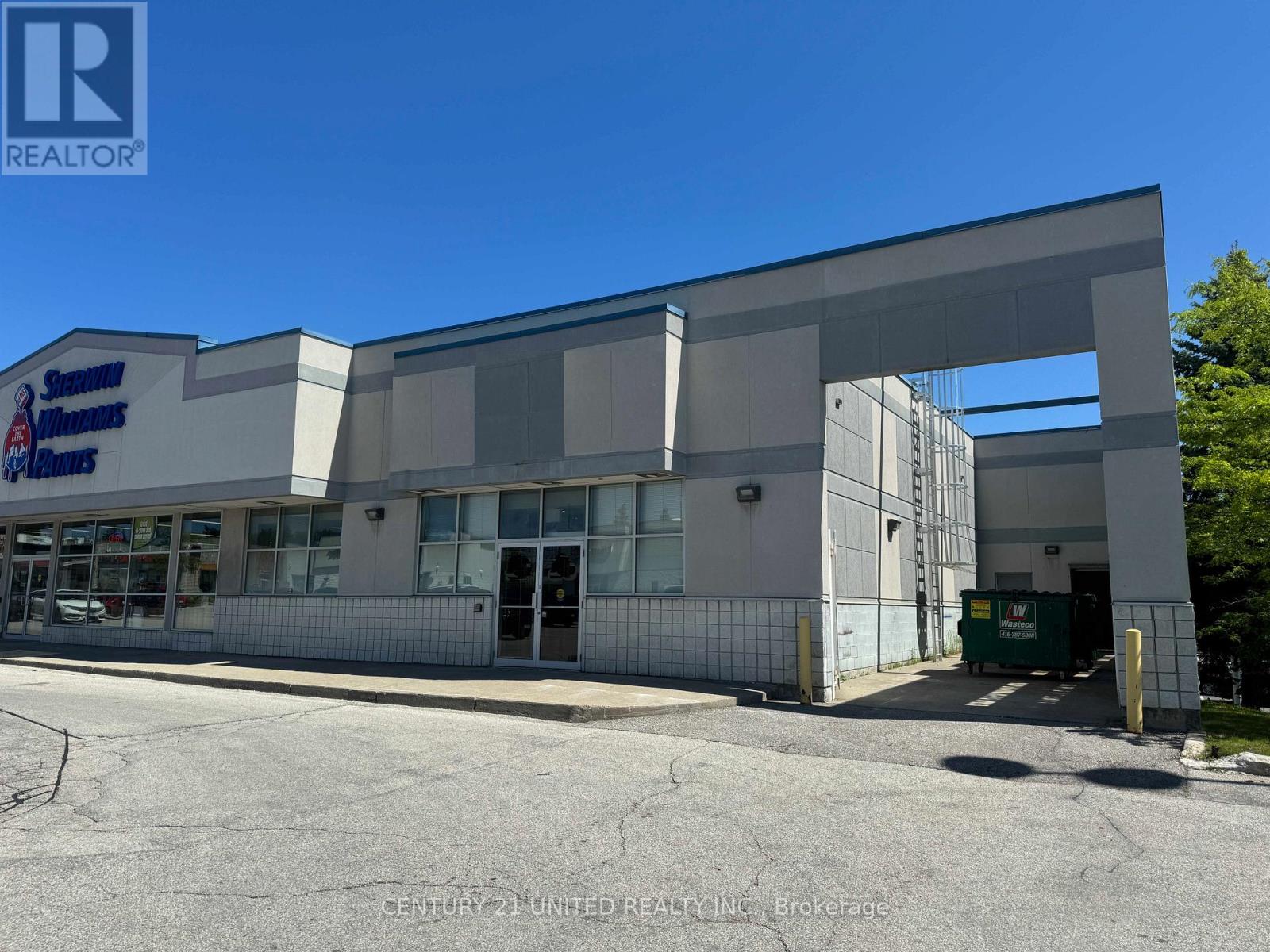D2002 – 851 MILNER AVENUE