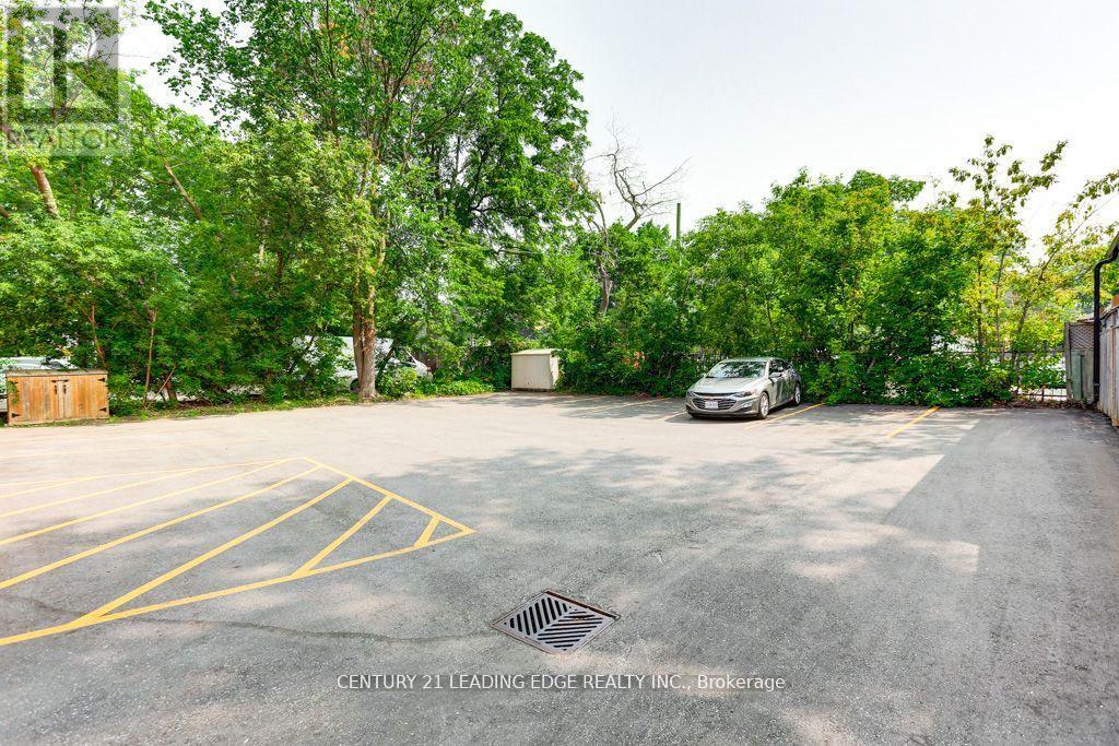 LOWER – 59 MAIN STREET N