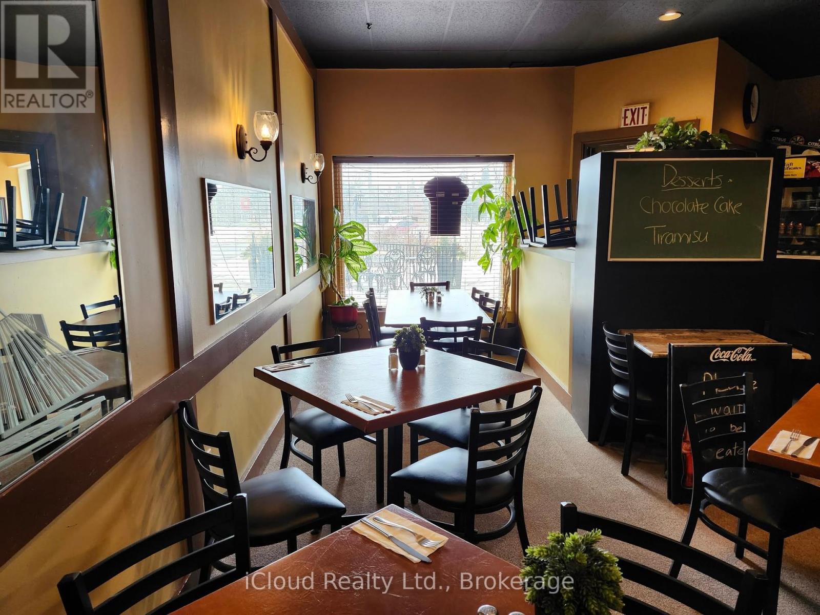 227 MAIN STREET N