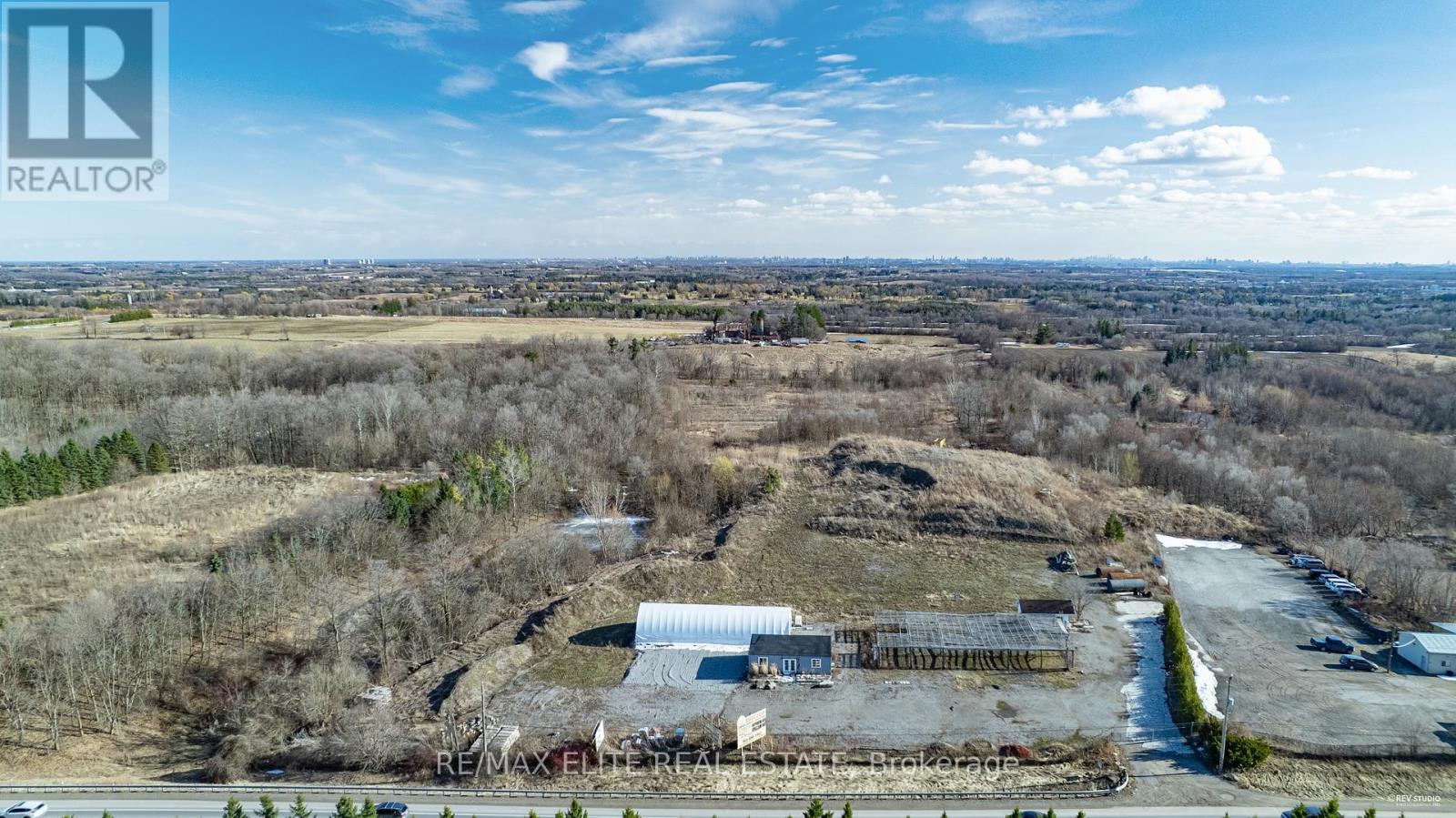 2737 BLOOMINGTON ROAD
